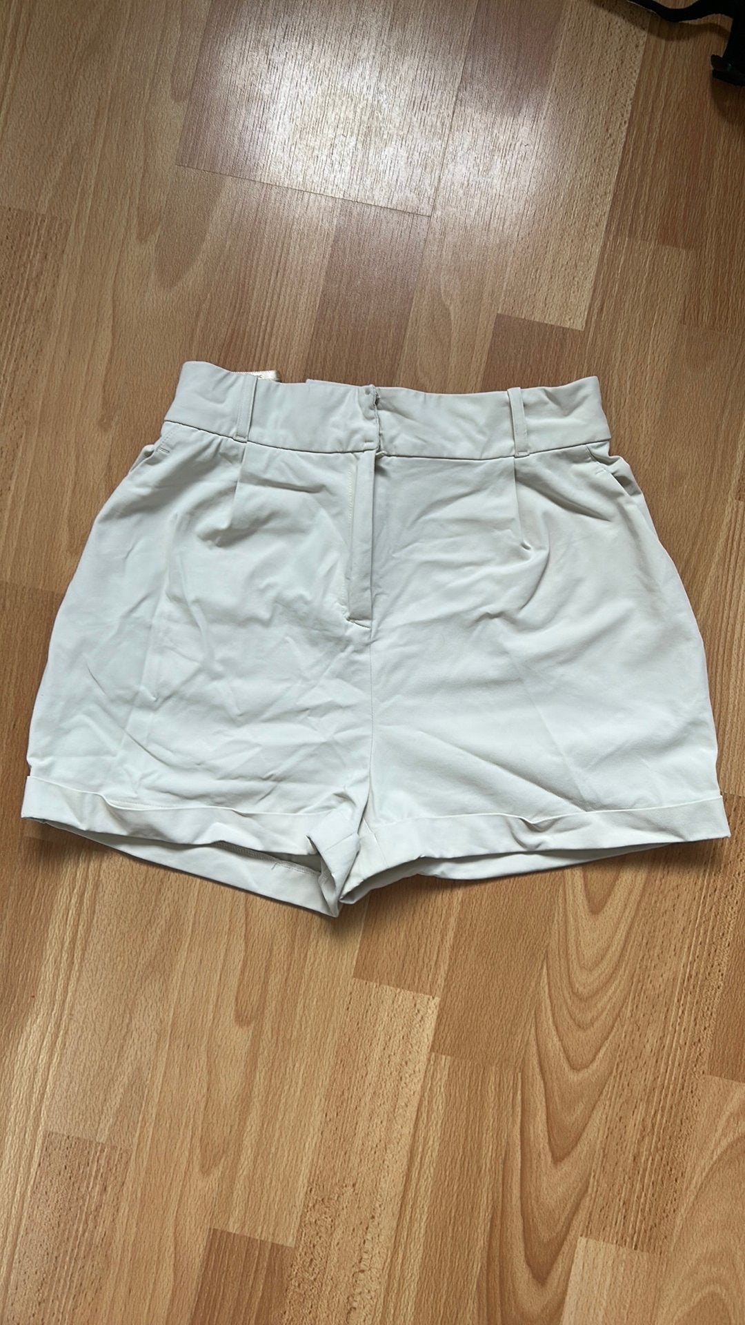 Shorts, Taille 38/40 (M), Beige, Comme neuf, Courts