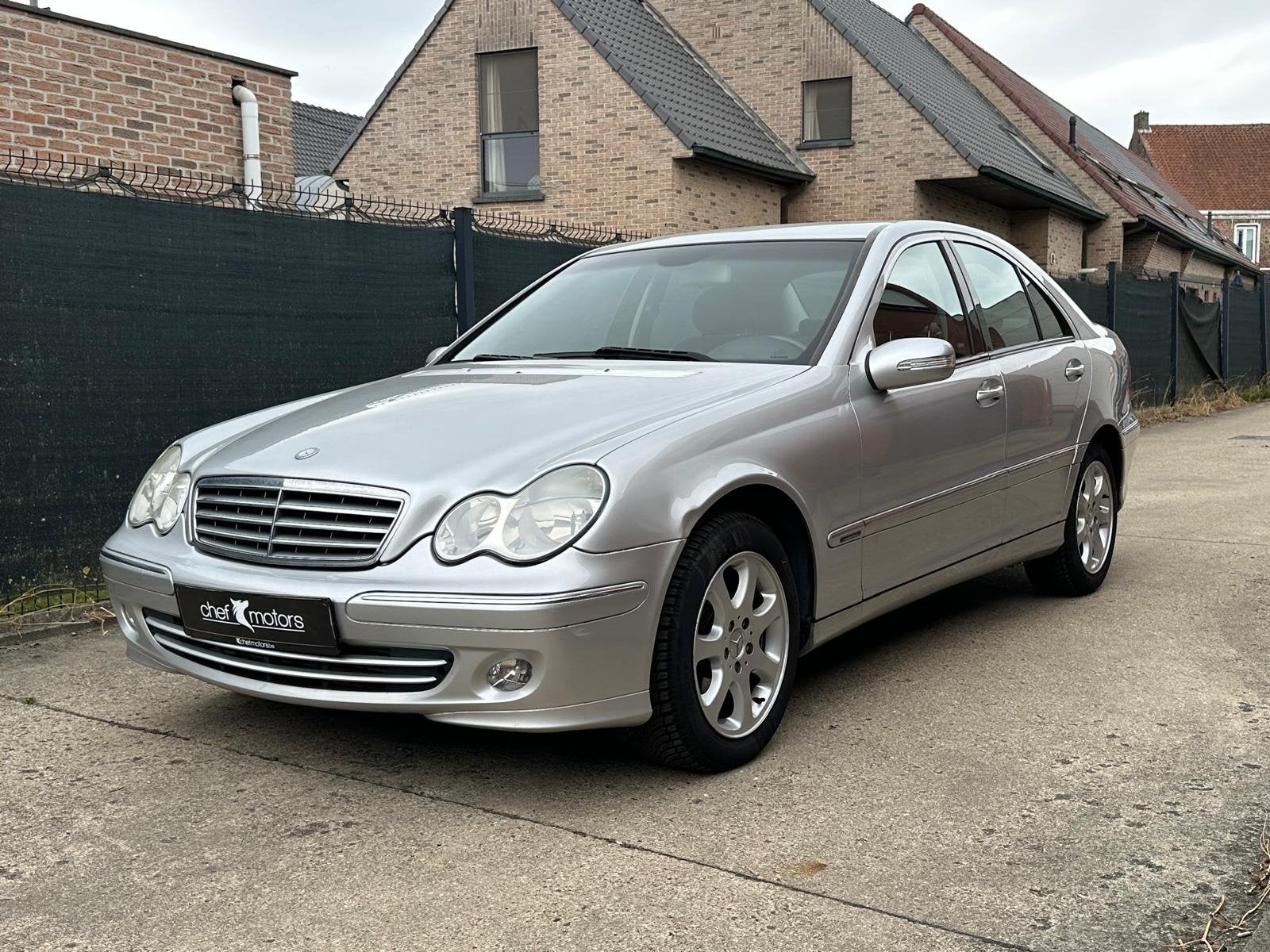 Mercedes-Benz C-180 Komp Benzine|Automaat|Airco|Lez Free, Automaat, Gebruikt, Zwart, 4 cilinders