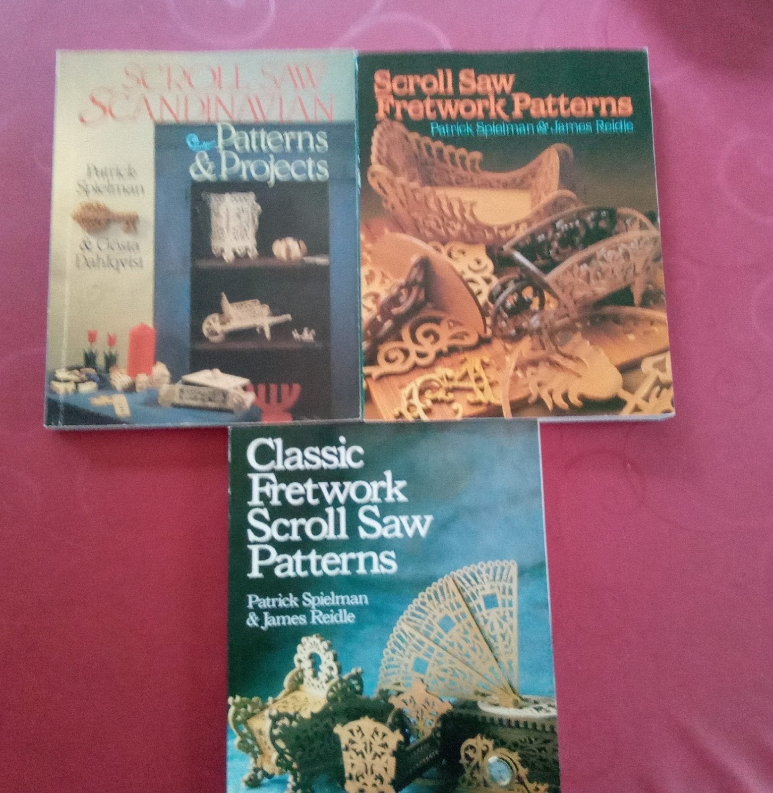 Boeken over figuurzagen, Enlèvement ou Envoi, Comme neuf, Travail du bois, Patrick Spielman