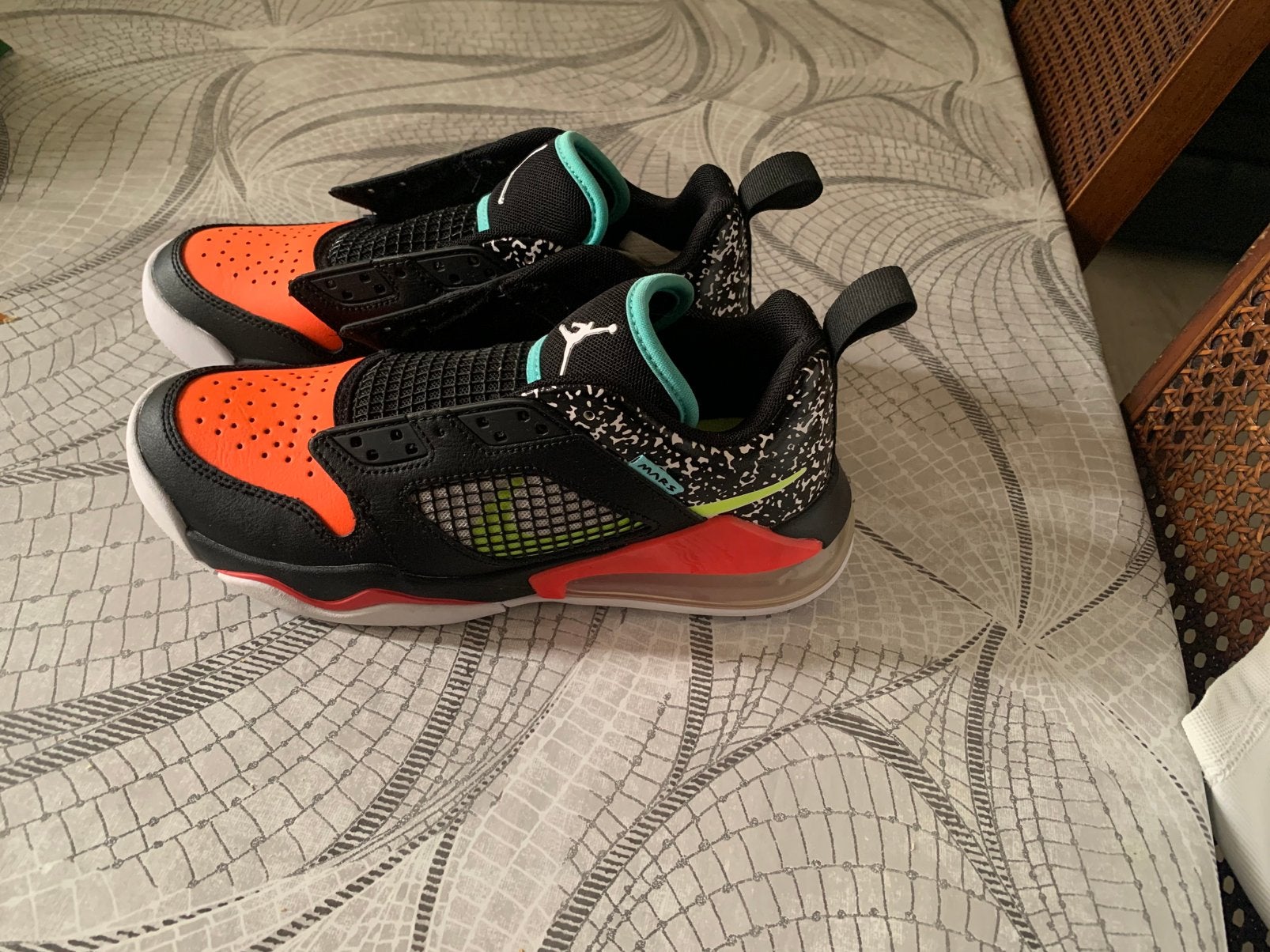 Jordan Mars 270 Low, Enlèvement ou Envoi, Neuf, Baskets