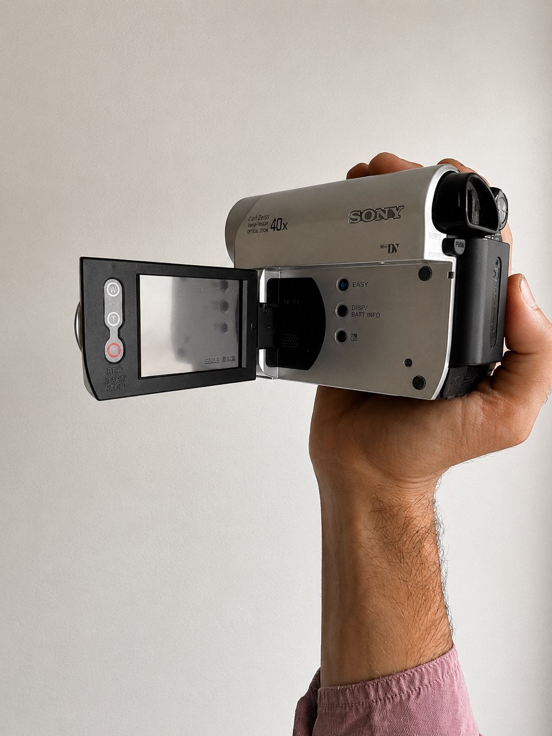 Camera sony mini dv - fonctionne parfaitement, TV, Hi-fi & Vidéo, Caméscopes numériques, Enlèvement ou Envoi, Caméra, Comme neuf