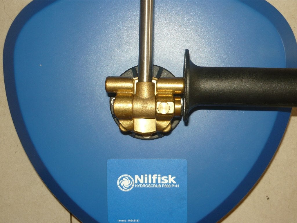 NETTOYEUR DE TERRASSE NILFISK, Enlèvement, Neuf, Nilfisk