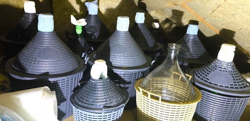Wijnflessen, Collections, Vins, Enlèvement, Comme neuf, Autres régions, Autres types