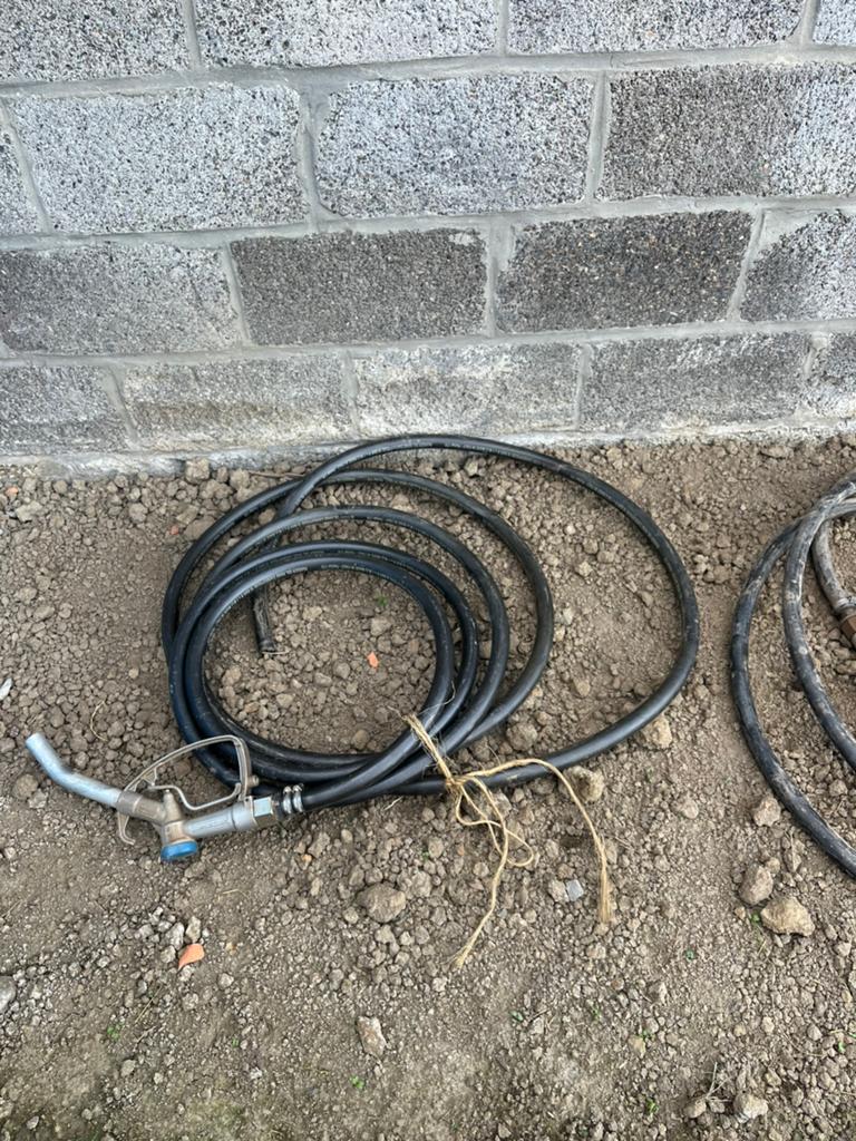 2 brandstofslangen met handvat, Zakelijke goederen, Landbouw | Werktuigen, Ophalen