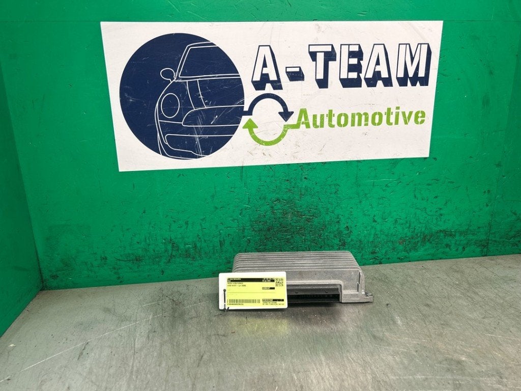 AMPLIFICATEUR AUDIO Audi A4 (B8) (|8T0035223AB|), Auto-Union-Straße  1,
85057  Ingolstadt, DE, Info@audi.de, Audi, Utilisé
