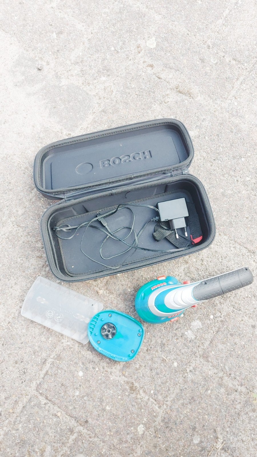 Bosch heggenschaar trimmer, Tuin en Terras, Hand-tuingereedschap, Ophalen, Zo goed als nieuw, Overige soorten, Bosch