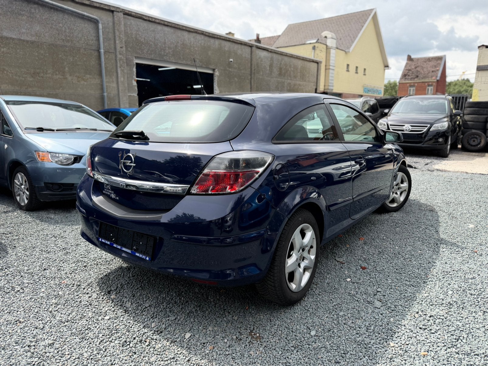 Opel Astra GTC Benzine Automaat, Automaat, https://public.car-pass.be/vhr/b8b4256b-1b57-4b33-a3e5-6b95dba07816, Zwart, Bedrijf
