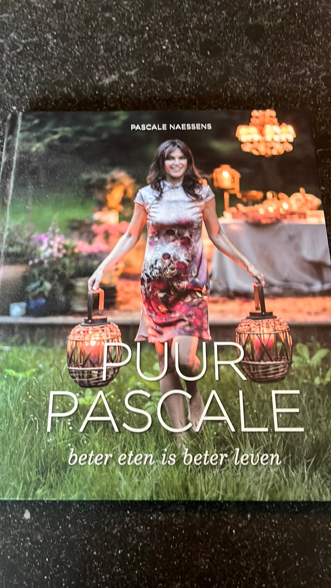 Puur Pascale, Ophalen of Verzenden, Zo goed als nieuw