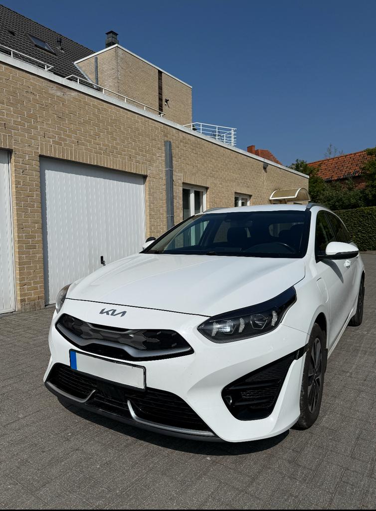 Kia Ceed SW 1.6 plug-in hybrid platinum, Auto's, Kia, Stof, Wit, 5 deurs, Overige carrosserie