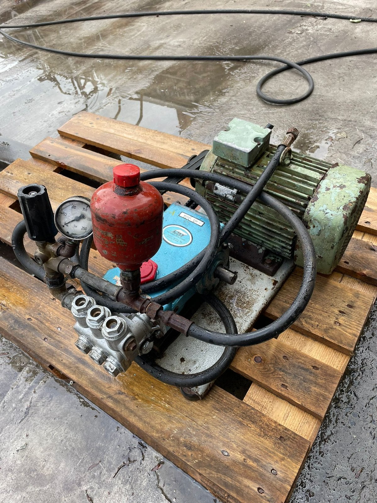 hogedrukpompunit – CAT Pumps 530C – 4kW 3-fase – 172 bar, Ophalen, Zo goed als nieuw