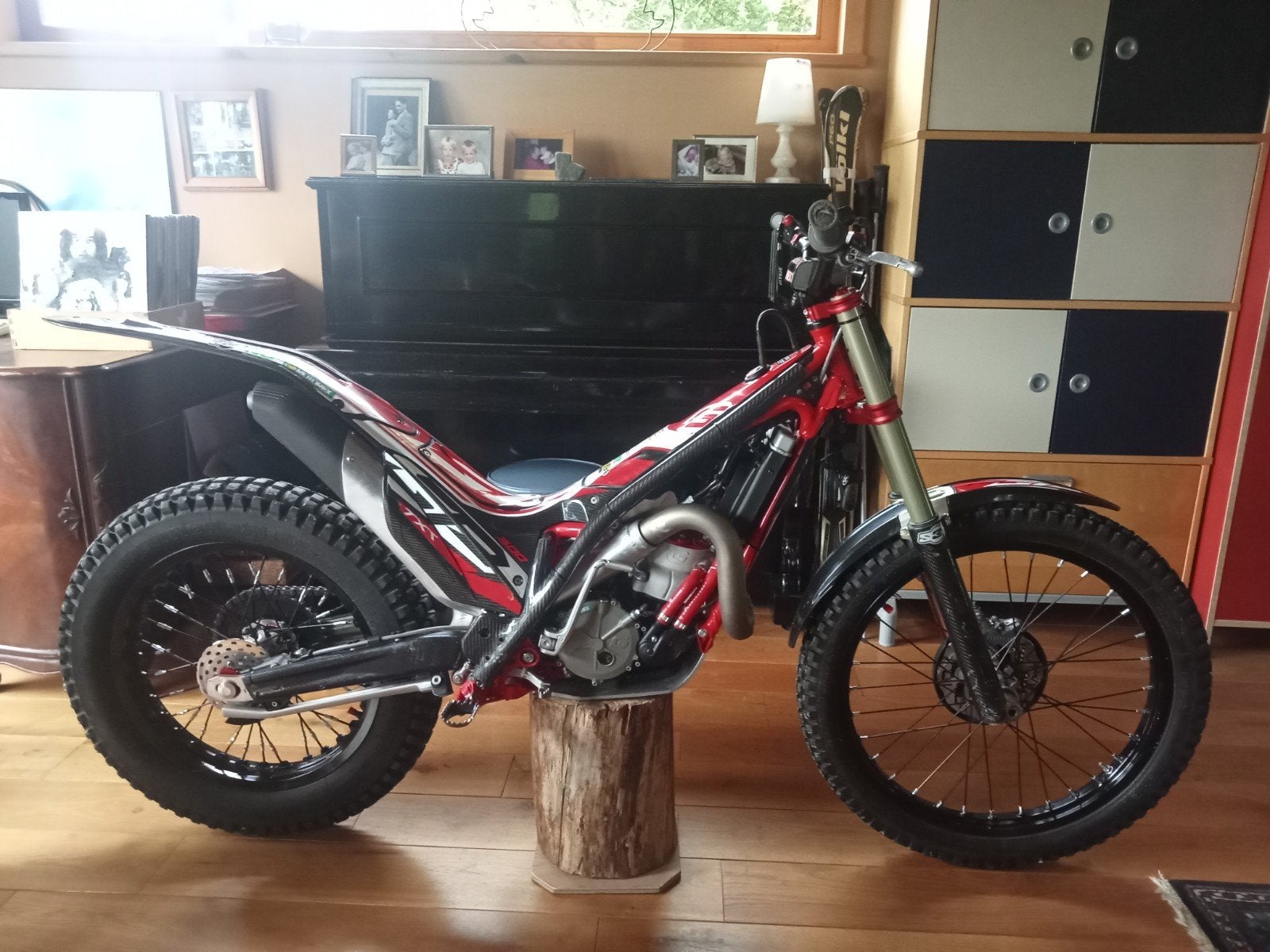 Moteur d'essai GasGas 300 TXT GP (d'ici décembre 2020), Motos, Particulier, Occasion