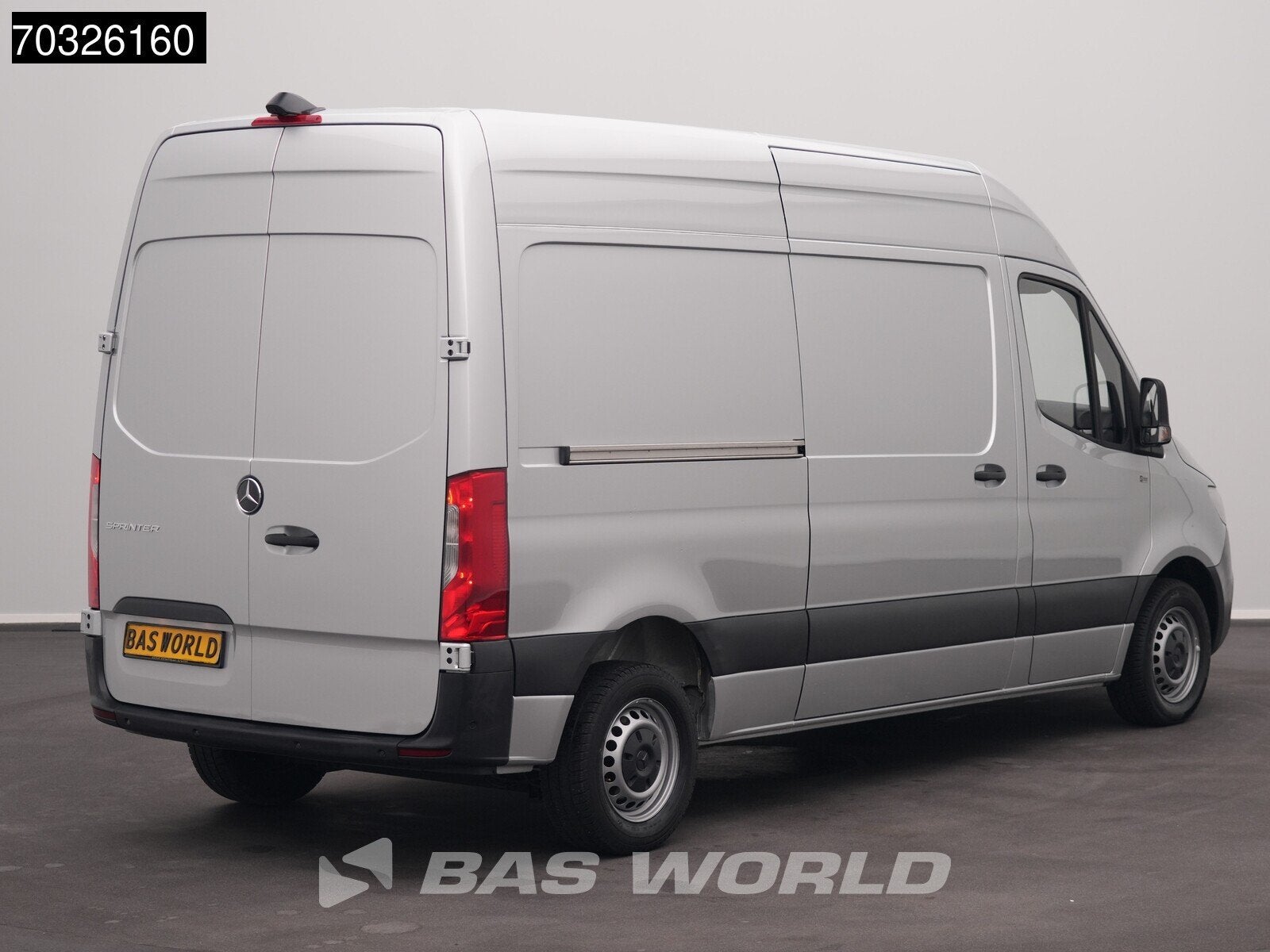 Mercedes Sprinter 215 CDI Automaat 150pk L2H2 MBUX Camera Ai, Autos, Argent ou Gris, Achat, Entreprise, 3 places