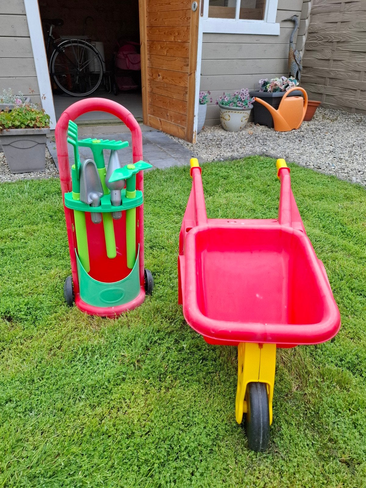 Speelgoedkruiwagen met toebehoren, Ophalen