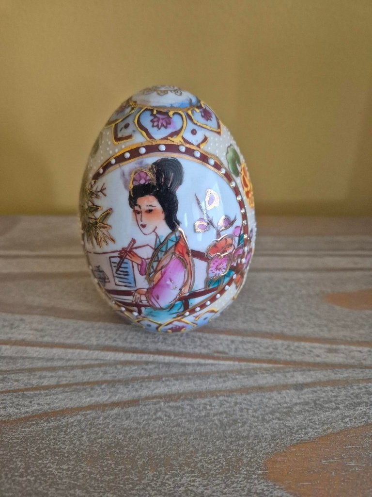 Decoratief elegant porseleinen Aziatisch ei, Ophalen of Verzenden