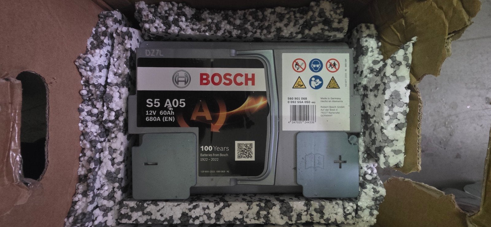 Batterie BOSCH S5 A05 AGM Start & Stop 12V 60Ah 680A, Enlèvement