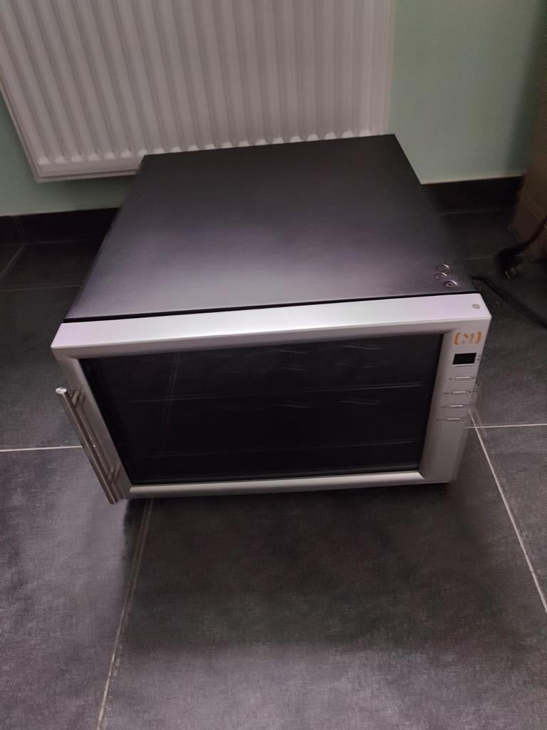 Wijn koeler nieuw 30€, Enlèvement
