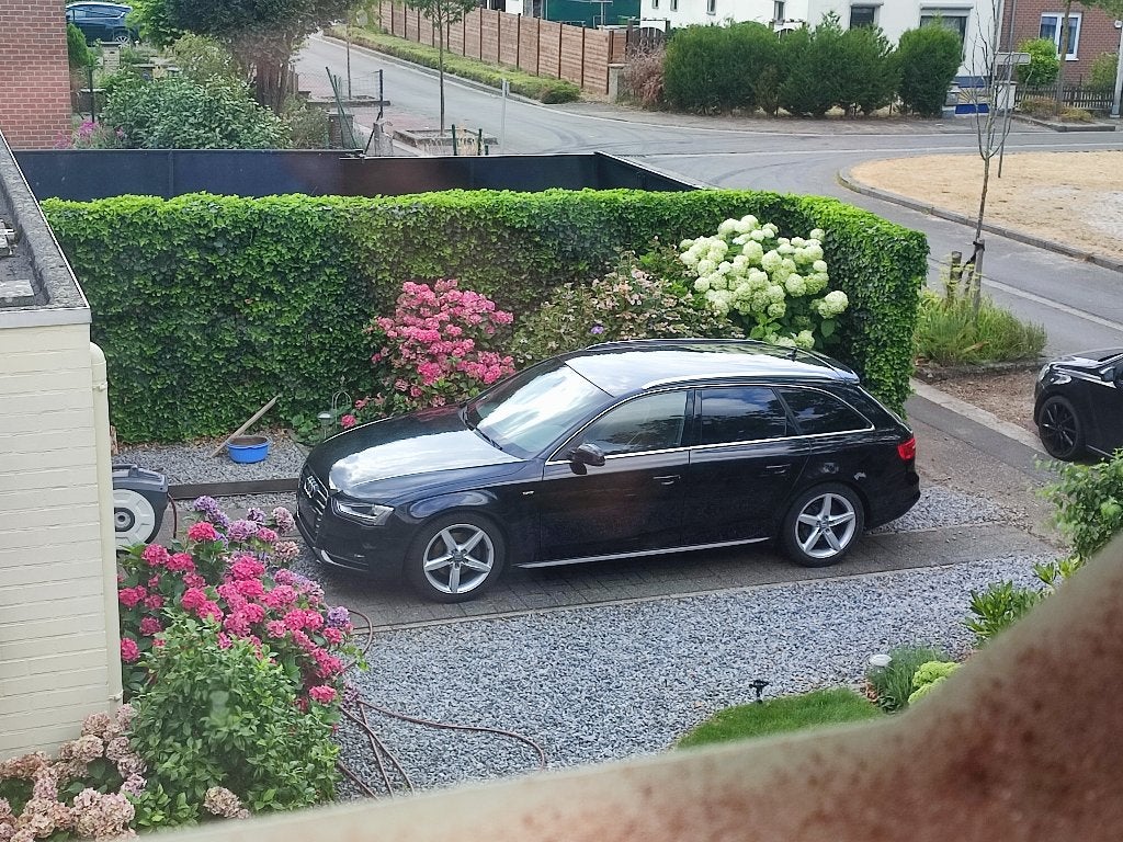 Audi a4 3xsline b8.5 1.8tfsi, Auto's, Audi, Voorwielaandrijving, Euro 5, Zwart, 4 cilinders