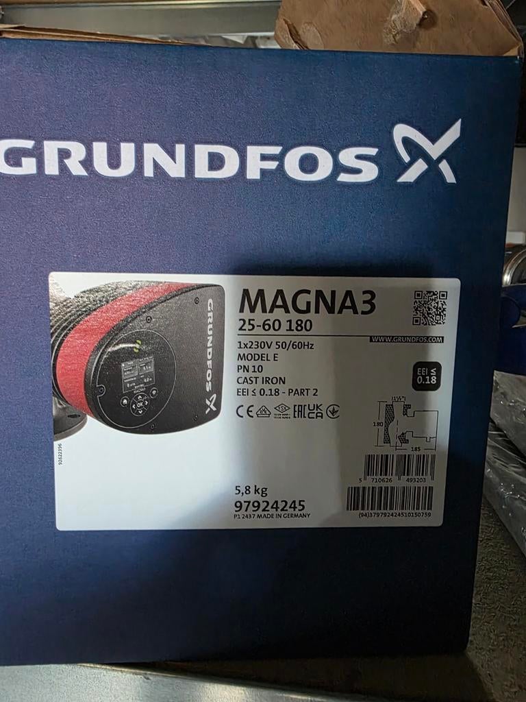 Grundfoss magna 3  25 - 60, Doe-het-zelf en Bouw, Verwarming en Radiatoren, Ophalen