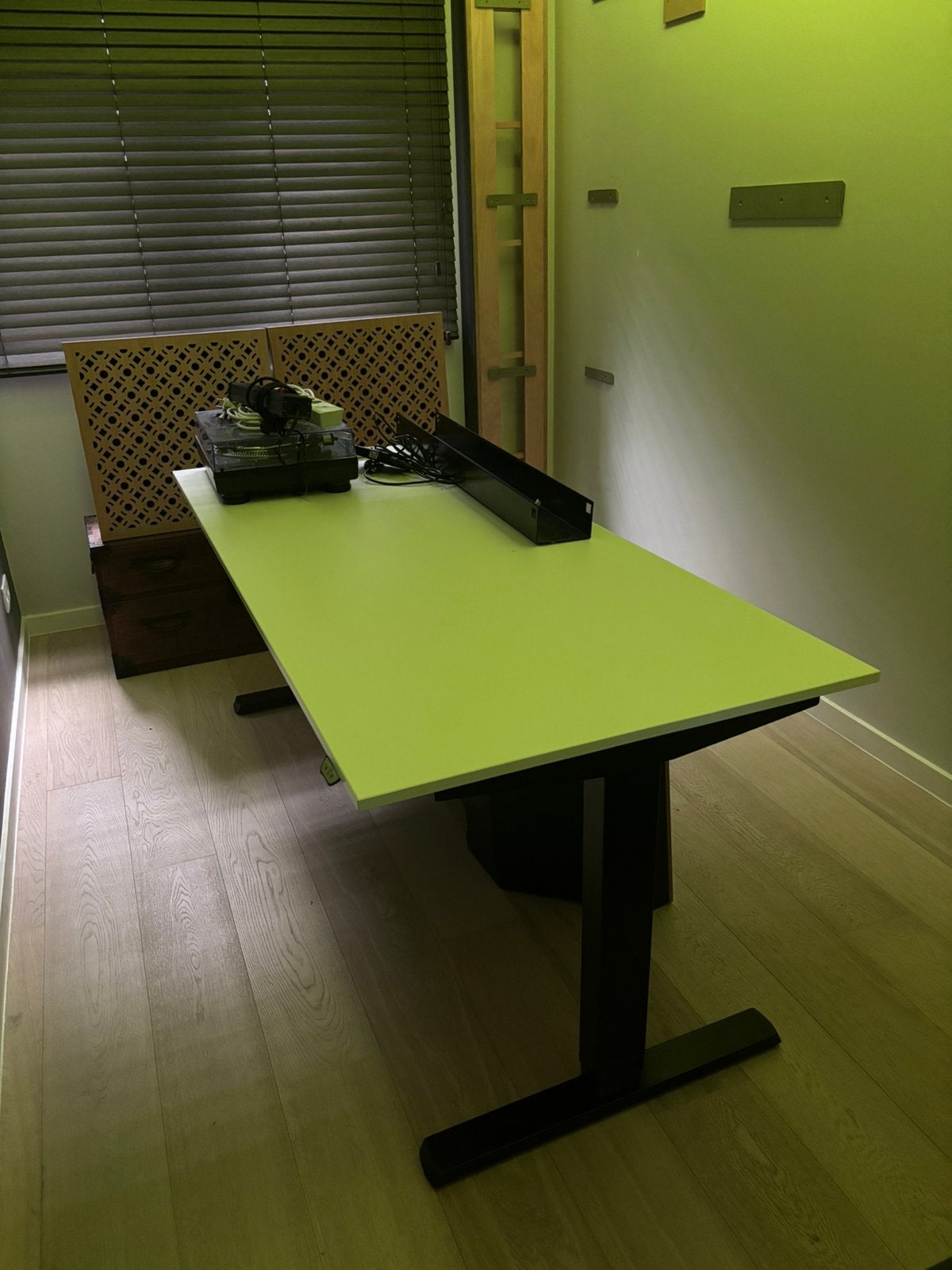 Zit/Sta Bureau Elektrisch, Ophalen, Zit-sta bureau, Elektrisch, 180 cm