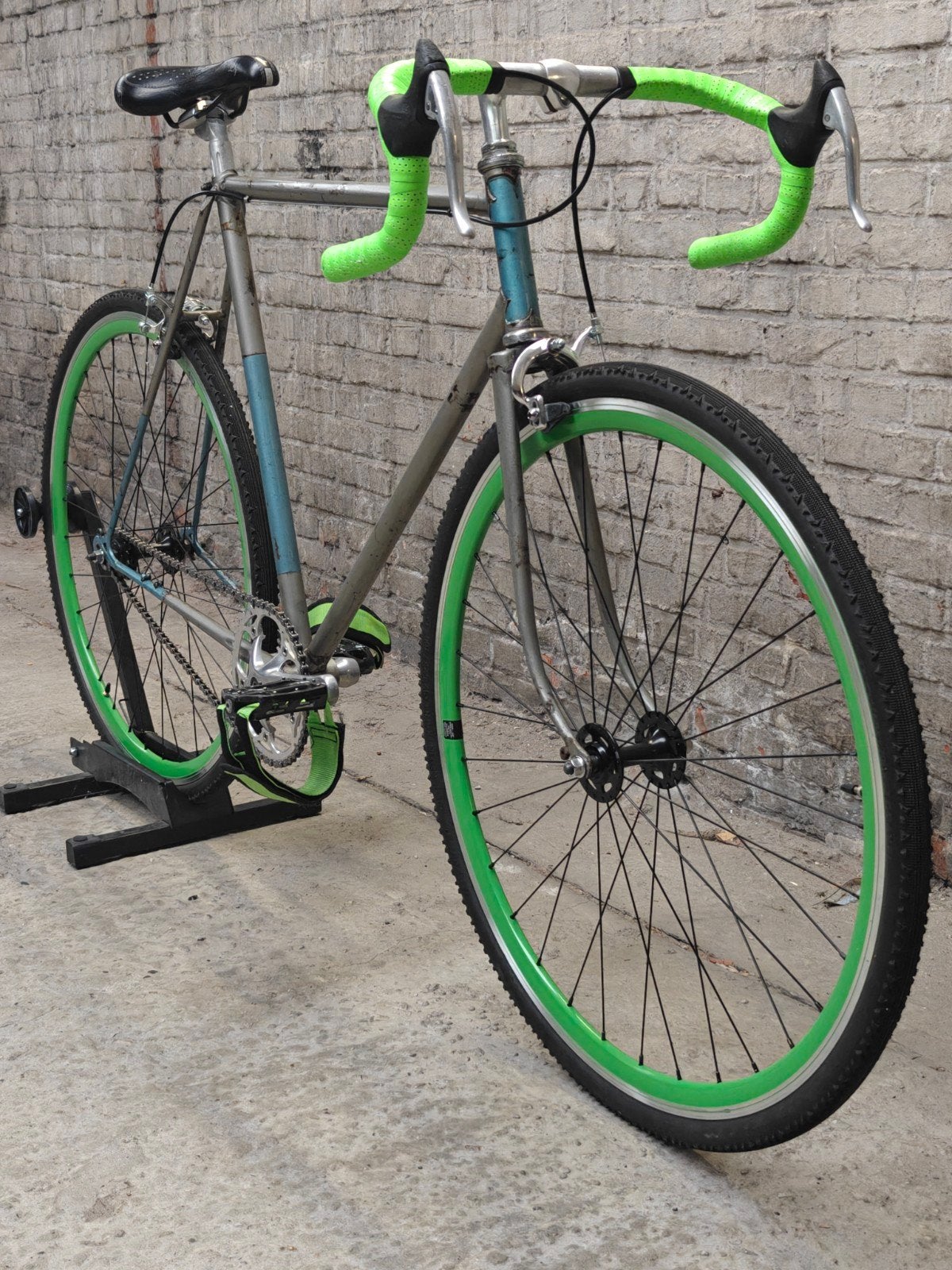 prachtige vernieuwde fixie volledig in orde, Vélos & Vélomoteurs, Vélos | Vélos de course, Autres marques, Frein sur jante, Moins de 10 vitesses
