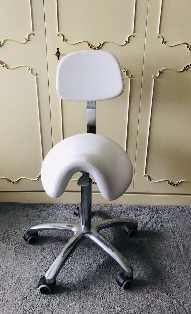 Ecopostural PONY saddle stoel with chromium-plated base, Enlèvement, Comme neuf, Blanc
