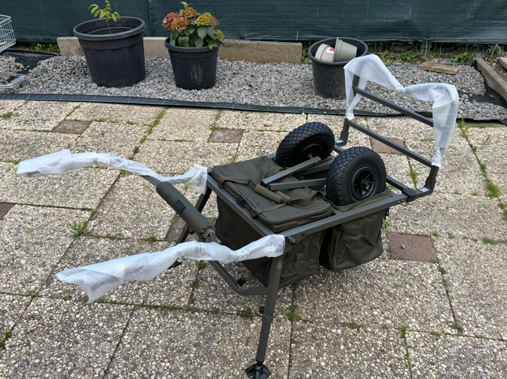 NASH TRAX METRO BARROW + Avid Stormshield Safeguard Cradle, Watersport en Boten, Ophalen