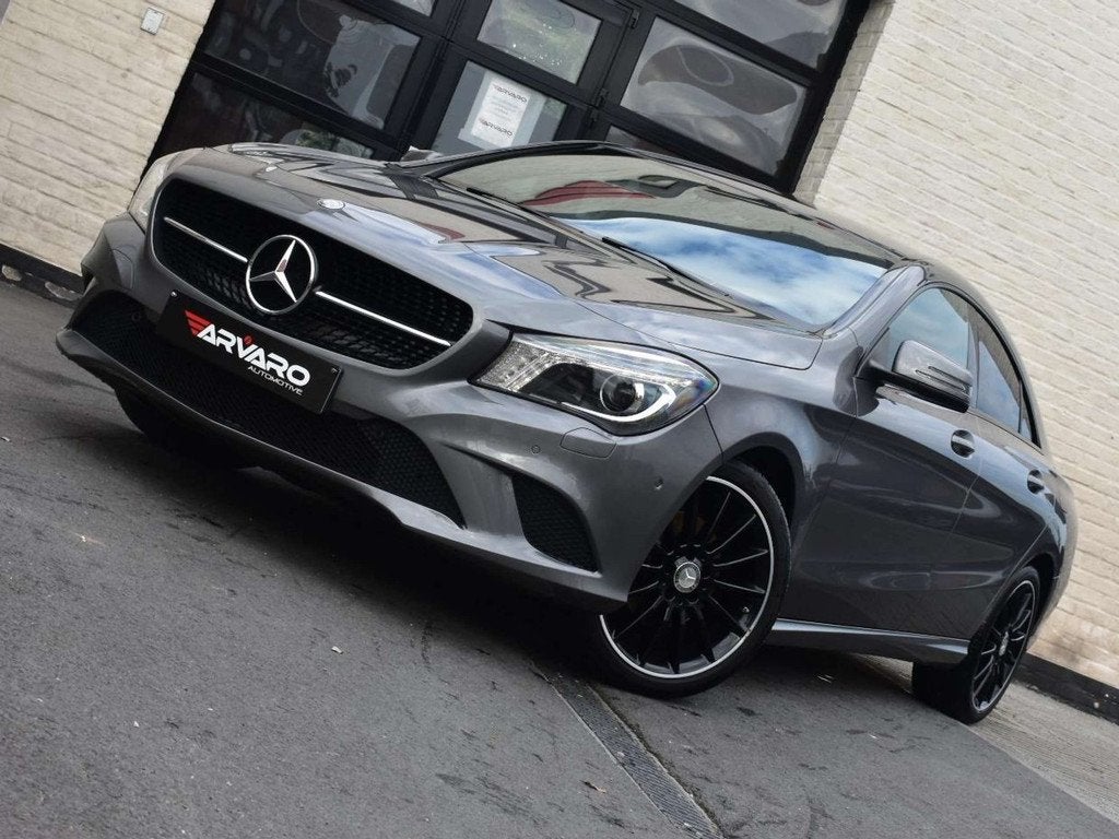 Mercedes-Benz CLA-Klasse 180 AMG / Xenon / PDC / Navi / Crui, Auto's, 122 pk, Gebruikt, 4 cilinders, 1595 cc