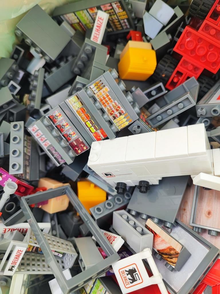 Collection de blocs Lego Delhaize, Enlèvement