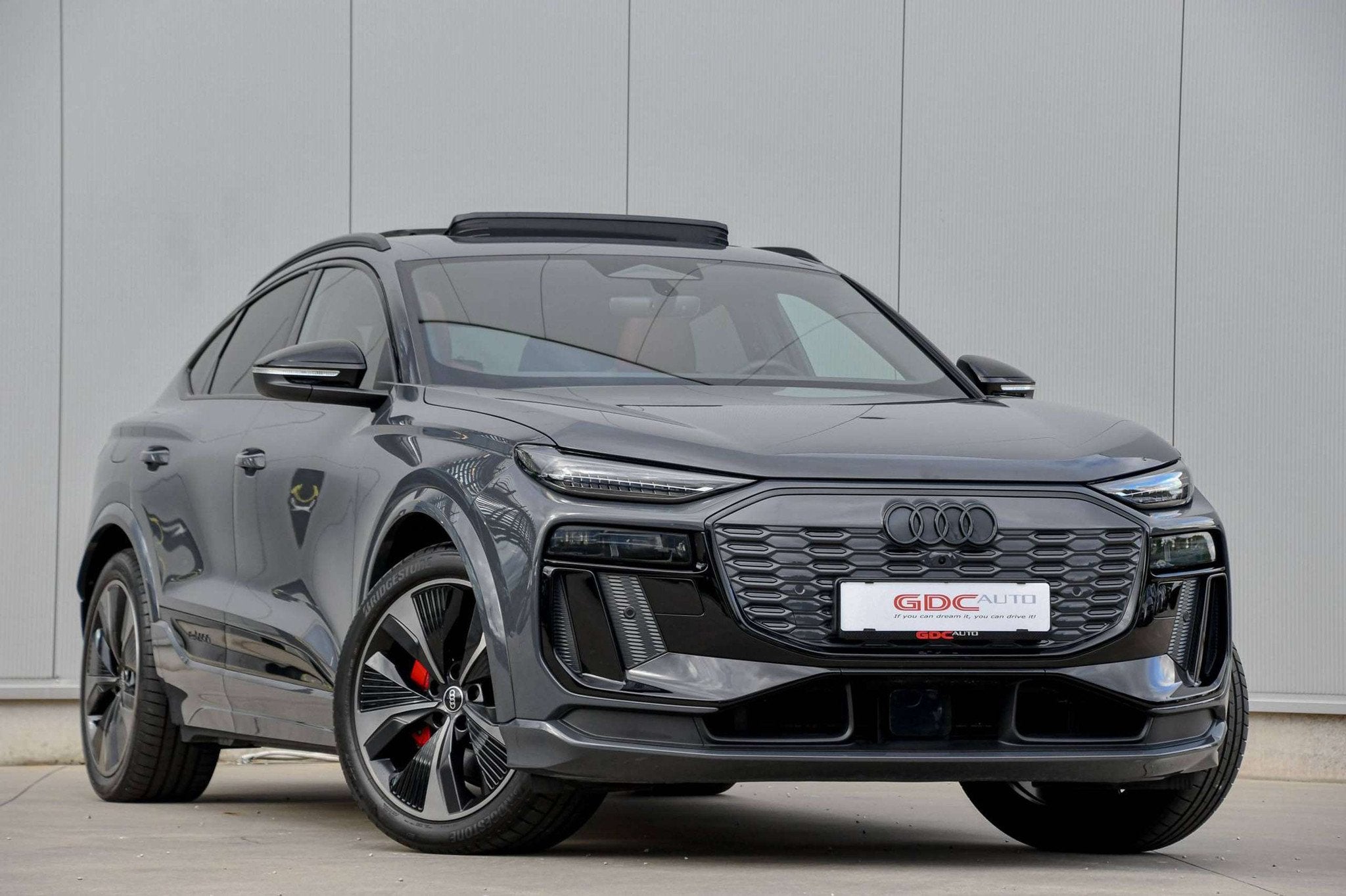 Audi SQ6 e-tron SQ6 Sportback e-Tron 100 kWh Quattro Edition, Autos, Cuir, Argent ou Gris, Achat, Entreprise