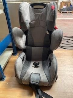 Siège auto enfant RECARO – confortable et sécurisé, Enlèvement, Utilisé, Dossier réglable, Ceinture de sécurité