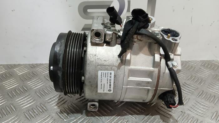 Pompe clim d'un Mercedes Sprinter, -, 3 mois de garantie, Utilisé, -