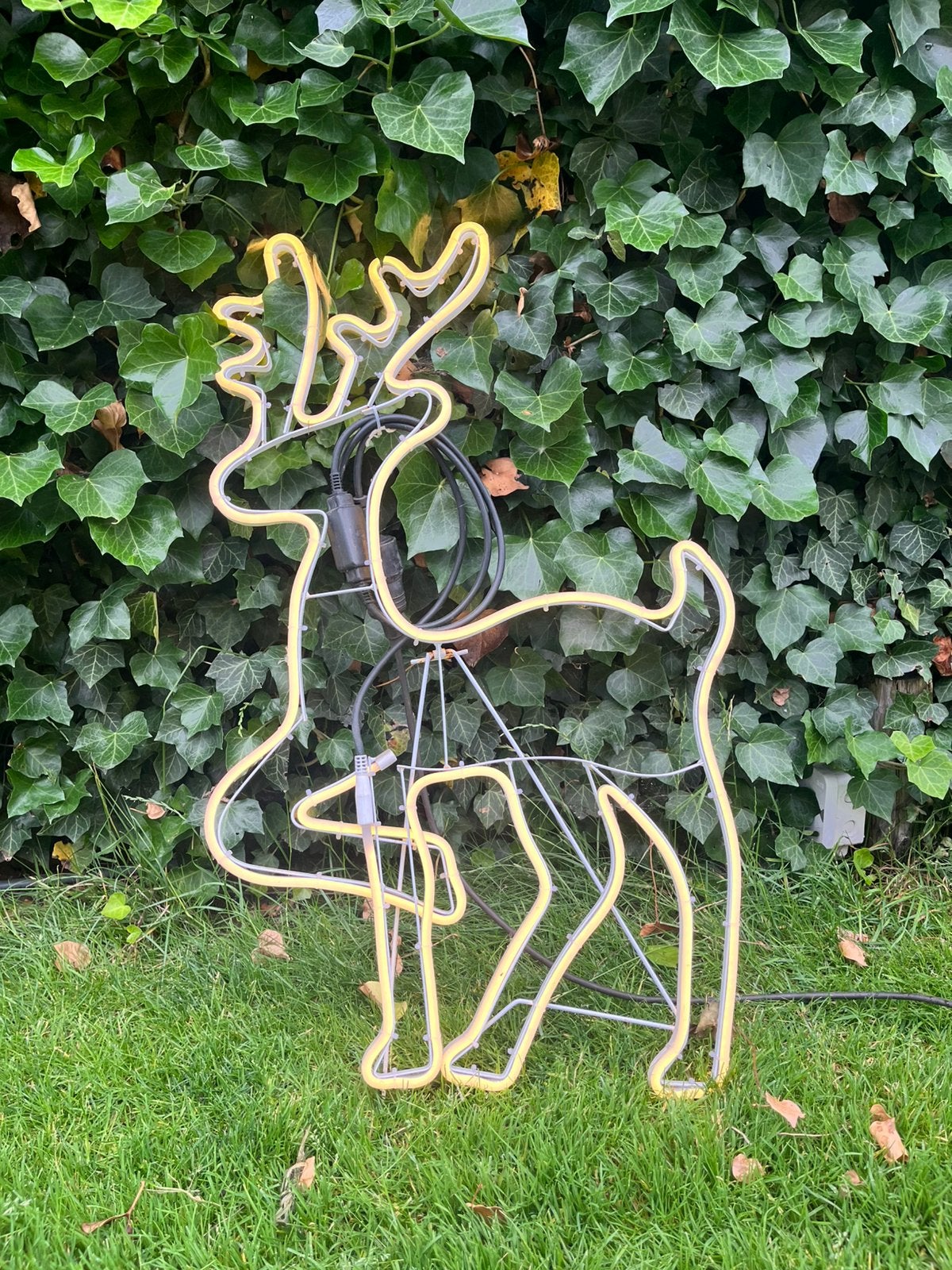 kerstrendier neonverlichte silhouetfiguur, Ophalen, Gebruikt
