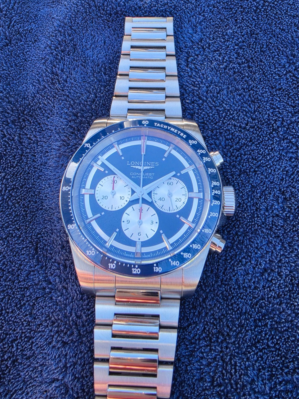 longines conquest chronograph 42mm, Bijoux, Sacs & Beauté, Montres | Hommes, Enlèvement ou Envoi, Acier, Acier