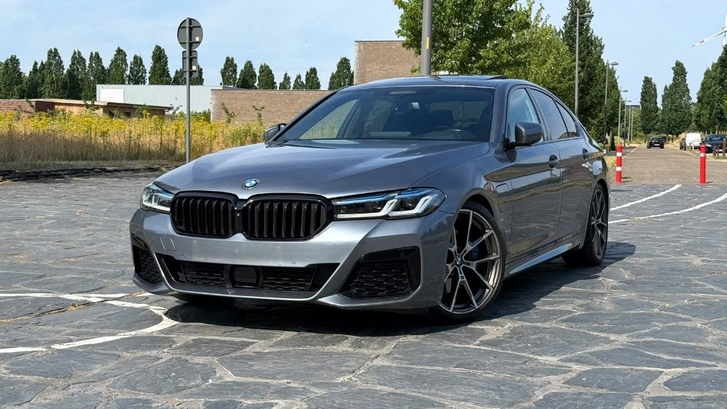 BMW 530e M-Hybride Mega vol! B&W/Hud/Sunroof/softclose/Laser, Auto's, BMW, Automaat, Euro 6, 4 cilinders, Leder