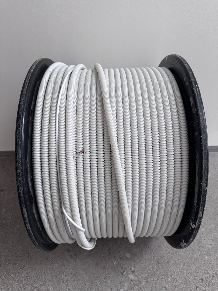 Thesla A74 flexibele buis alarmkabel haspel 4x0,22 + 2x0,75, Ophalen, Nieuw, Overige merken, Kabelhaspel