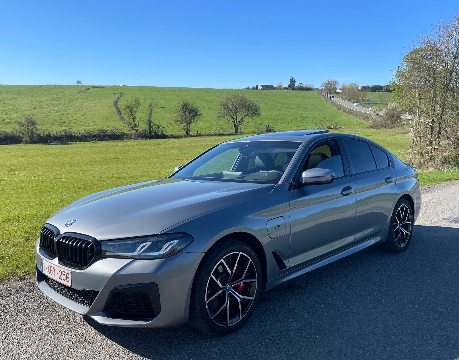 BMW 530e 07/2024 pack M 41.000kms  garantie bmw -> 07/27, Autos : Pièces & Accessoires, Enlèvement, Avant, BMW