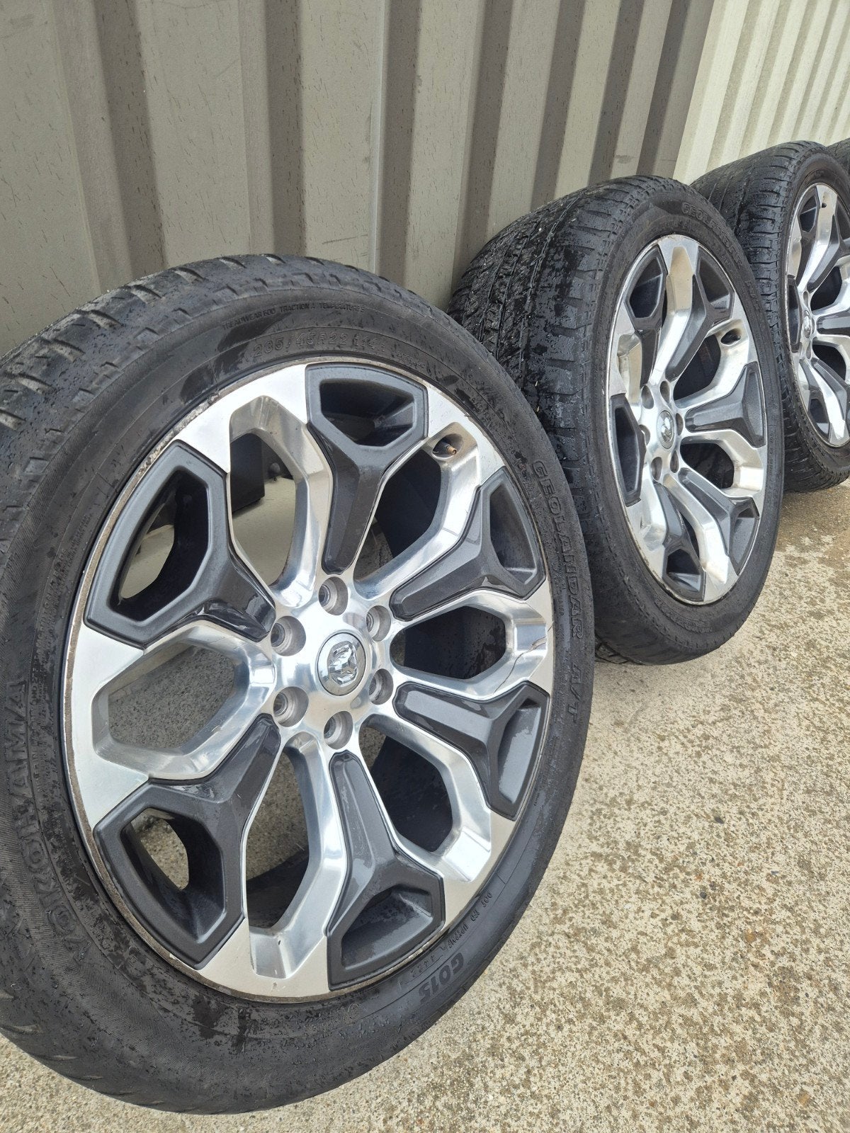 Velgen Dodge Ram 22 inch limited, Auto-onderdelen, Ophalen of Verzenden, Band(en)