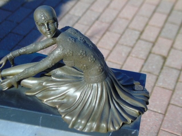 statue une ballerine en bronze signé, CHIPARUS, Enlèvement ou Envoi, Bronze