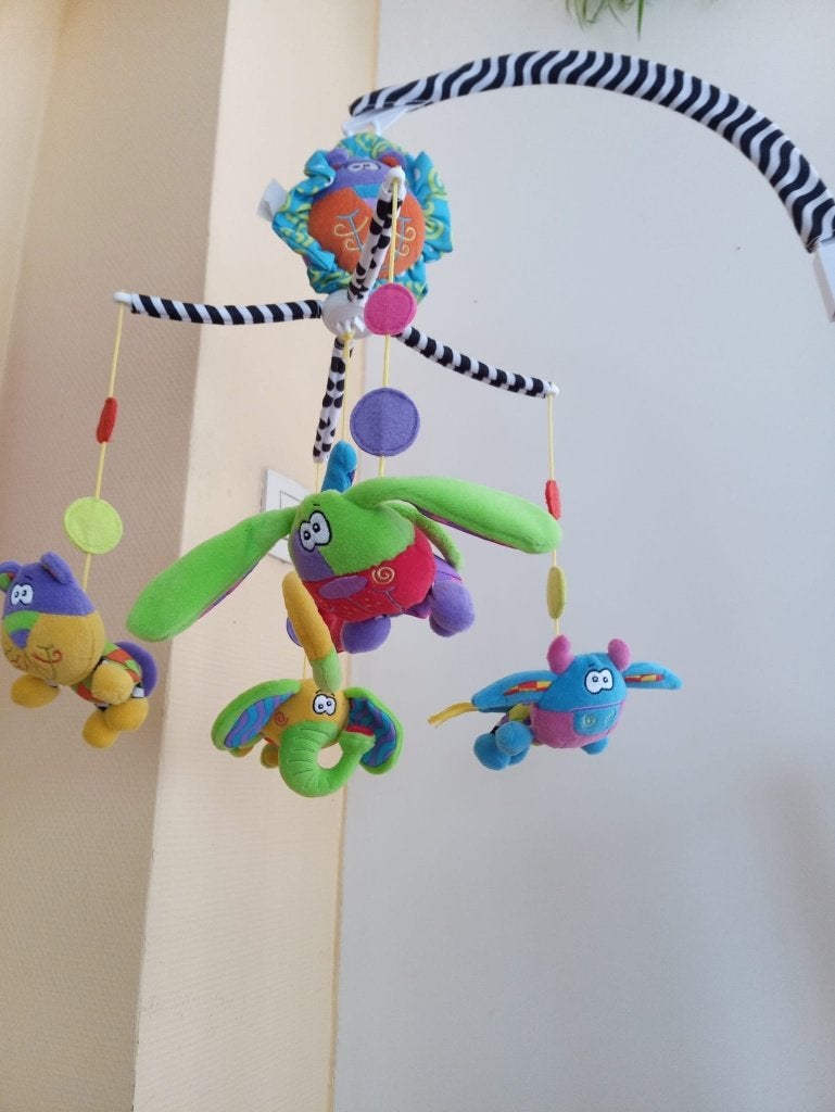 baby mobiel - muziek en visueel, Kinderen en Baby's, Ophalen, Zo goed als nieuw, Mobiel, Met geluid