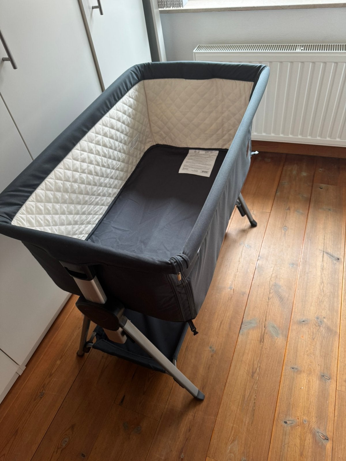 Co spleeper (Baninni) grijs, Kinderen en Baby's, Ophalen, Zo goed als nieuw, Wieg