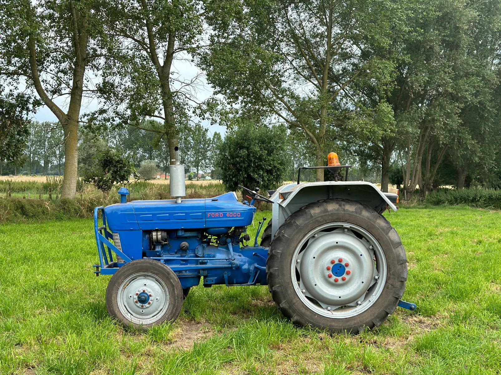 Ford 4000 traktor, Enlèvement, Ford