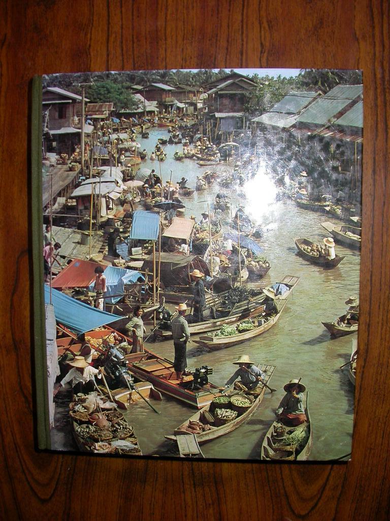 Voyages autour du monde, Enlèvement ou Envoi, Comme neuf