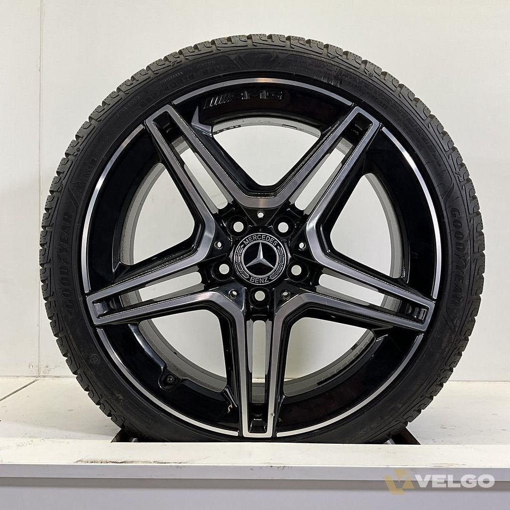 MERCEDES A, B CLA KLASSE W177 W247 C118 SET VELGEN + WINTERB, 18 inch, Gebruikt, -, -