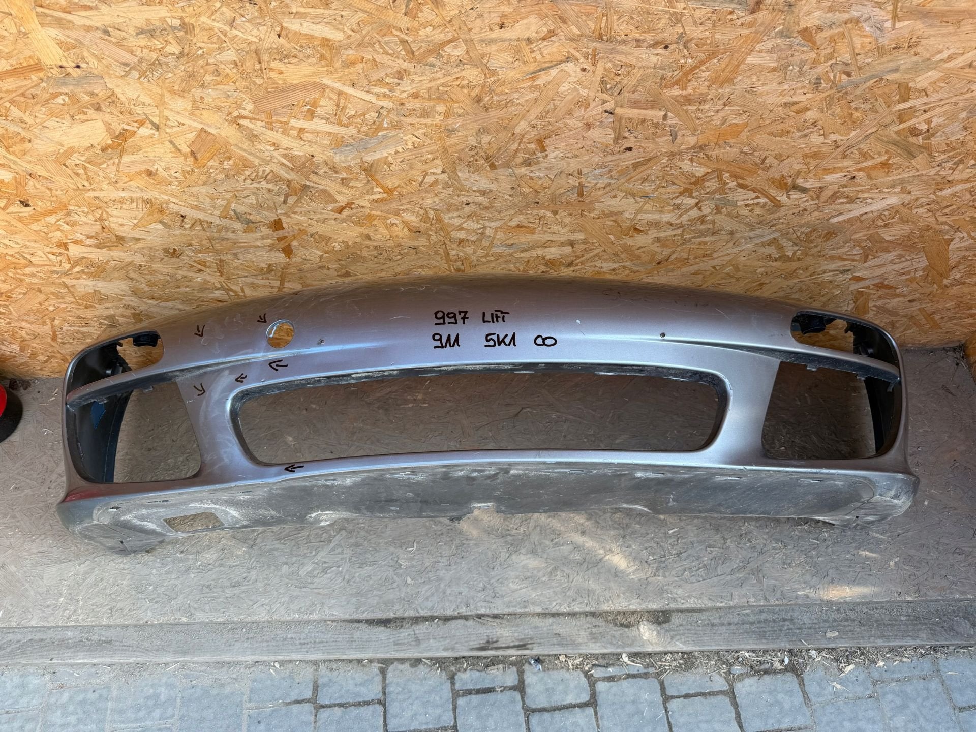 Pare-chocs avant relevable Porsche 911 997, Pare-chocs, Porscheplatz 1
70435  Stuttgart, DE, Porsche, Info@porsche.de