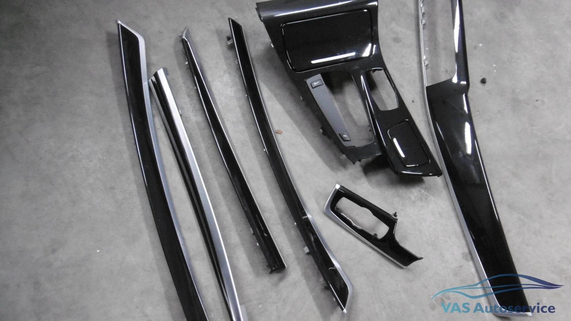 Interieurlijstenset  Hoogglans zwart  BMW 5-serie F10-F11, -, -, Origine de la pièce connue, Enlèvement