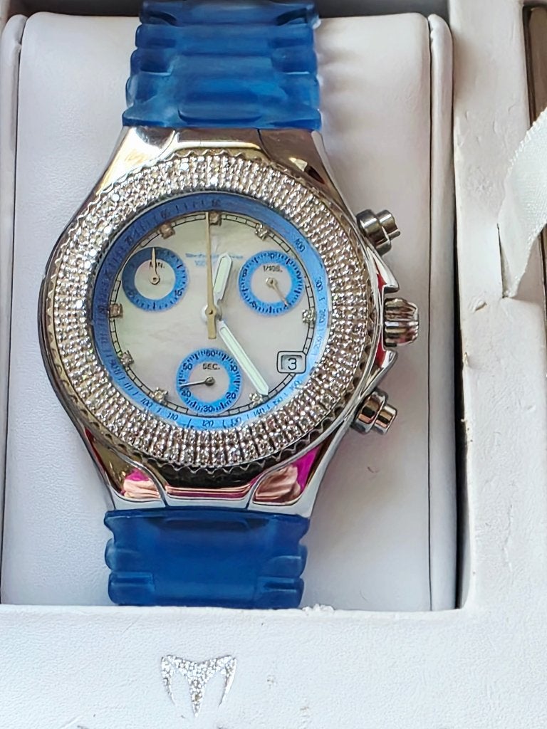 Technomarine Chronograaf met parelmoer en diamanten 0,80kt, Staal, Ophalen of Verzenden, Zo goed als nieuw, Met edelsteen