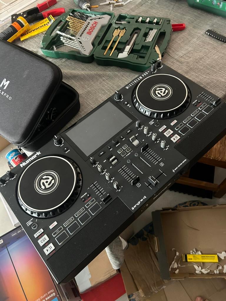 Numark Mixstream Pro DJ Controller – Goede staat, Enlèvement ou Envoi, Comme neuf, Platine, Numark
