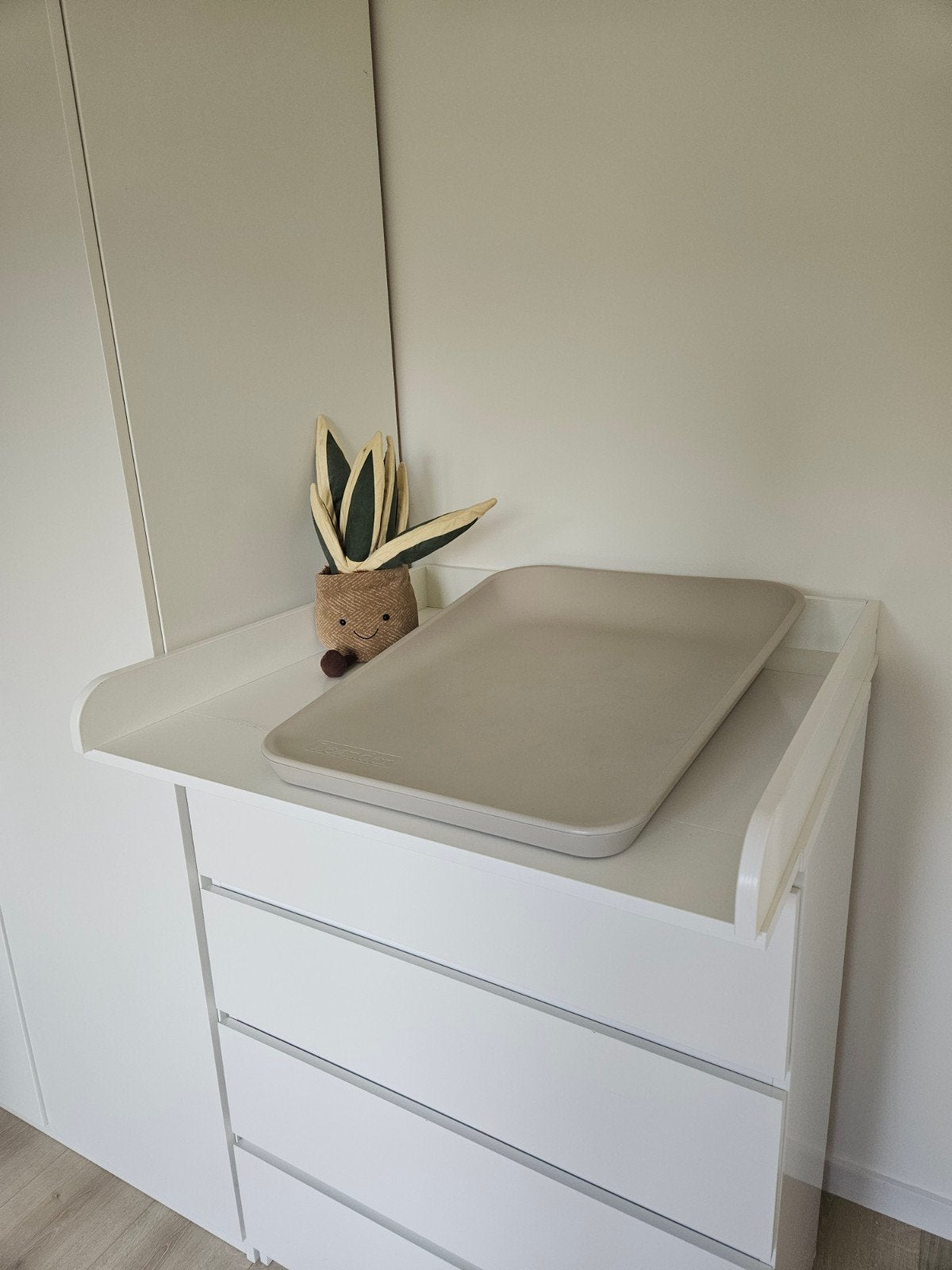 Polini Kids aankleedplateau voor Ikea Malm kast, Kinderen en Baby's, Ophalen, Zo goed als nieuw, Commode, Opstaande rand