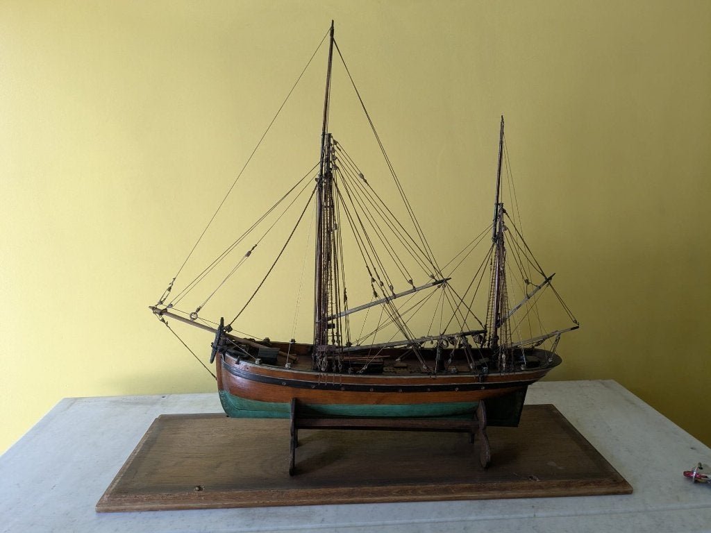 Houten bootmodel, Ophalen, Hout, Overige stijlen, Zo goed als nieuw