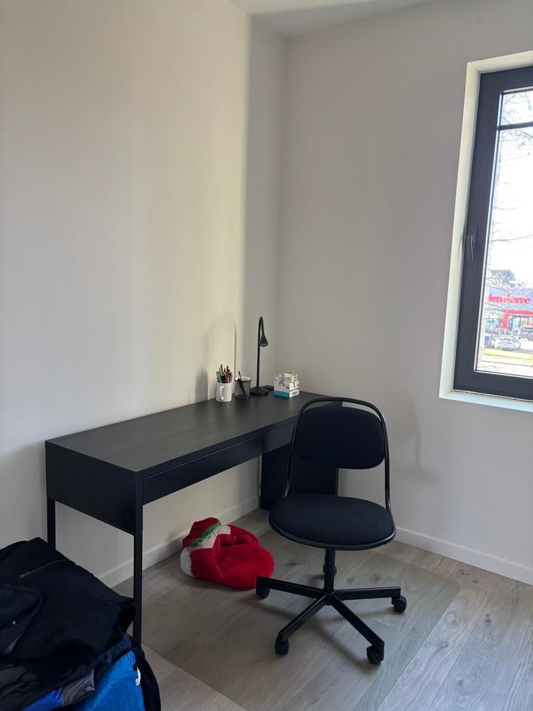 Bureau zwartbruin hout, Maison & Meubles, Enlèvement, Comme neuf, IKEA, Bois